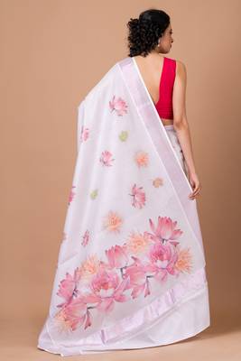 Indiloom White Digital Print Kasavu Kerela Cotton Saree With Blouse Piece 4