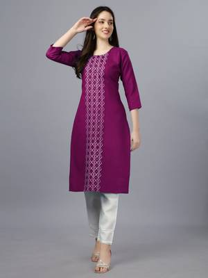 Women embroidered cotton blend straight kurti 1