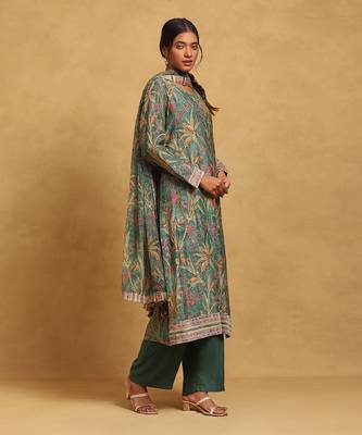 Green printed kurti set by RITU KUMAR 3
