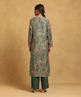 Green printed kurti set by RITU KUMAR 4