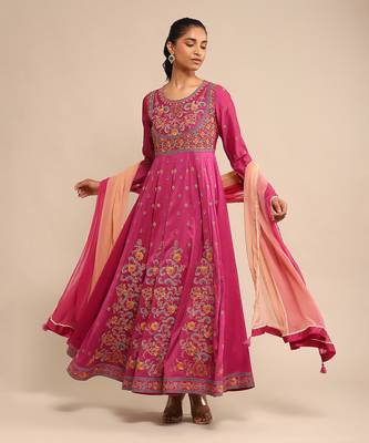 Pink embroidered kurta set 1
