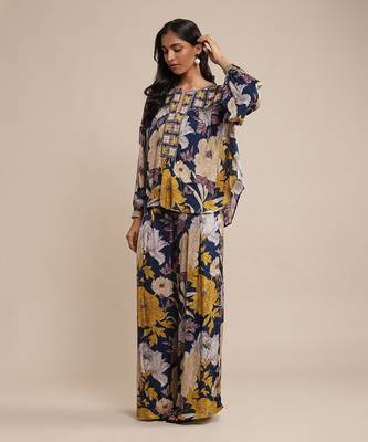Blue printed kurta plazzo set by RITU KUMAR 2