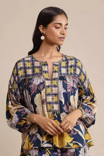 Blue printed kurta plazzo set by RITU KUMAR