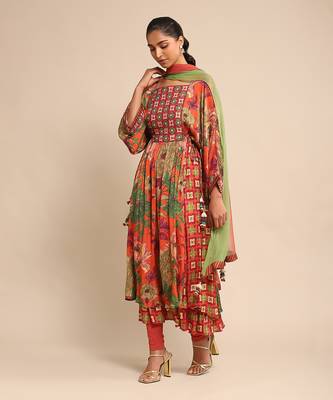 Orange printed kurta set by RITU KUMAR 2