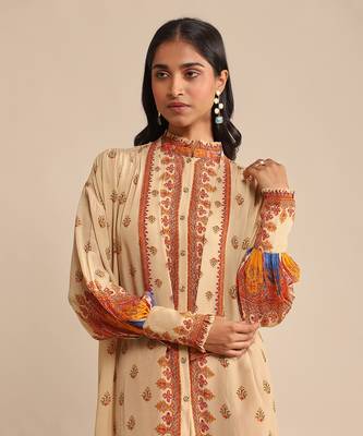 Beige printed kurta by RITU KUMAR 5