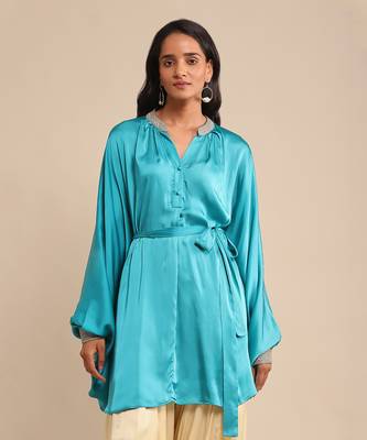 Blue solid kurti by RITU KUMAR 5
