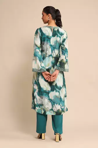 Teal embroidered kurta set by ritu kumar
