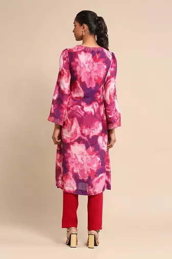 Pink embroidered kurta set by ritu kumar