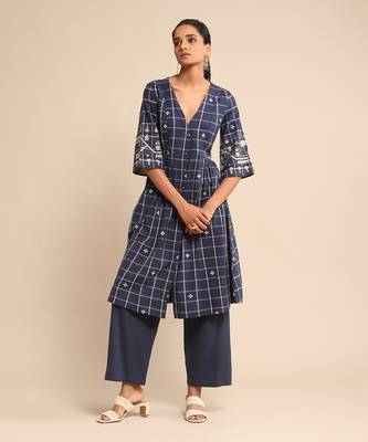 Blue checked kurta pant set By ritu kumar 1