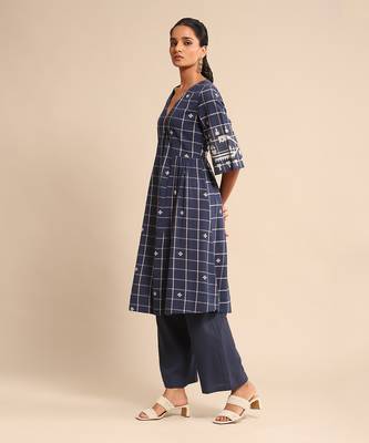 Blue checked kurta pant set By ritu kumar 2