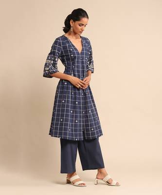 Blue checked kurta pant set By ritu kumar 3