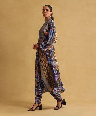Blue printed kurta pant set By ritu kumar 2