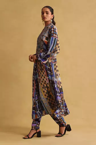 Blue printed kurta pant set By ritu kumar