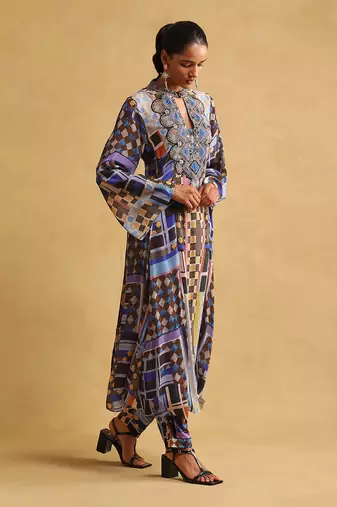 Blue printed kurta pant set By ritu kumar