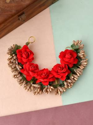 Women red & gold toned embellished hair accessory set 1