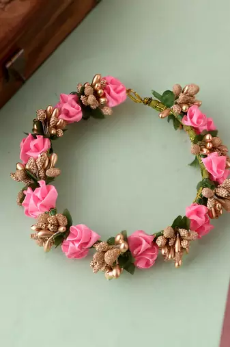 Women pink & gold toned embellished hair accessory set