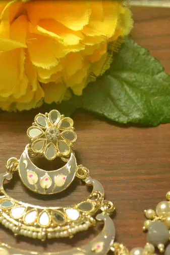 Designer kundan stone bridal dangler pearl stone earrings studs