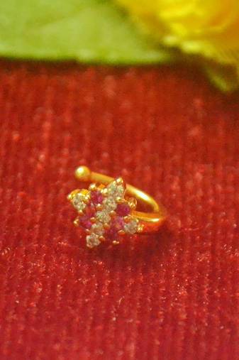Sizzling gold floral diamond nose accessory clipon nosering or nosepin