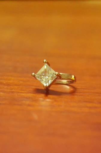 Sizzling gold floral diamond nose accessory clipon nosering or nosepin