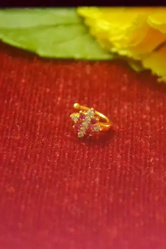 Sizzling gold floral diamond nose accessory clipon nosering or nosepin