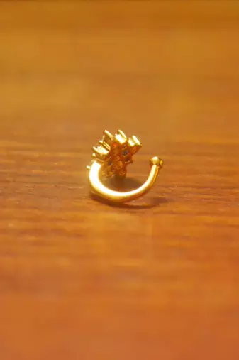 Sizzling gold floral diamond nose accessory clipon nosering or nosepin