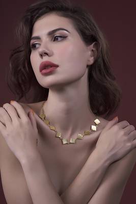 Golden luxe chunky collar 4
