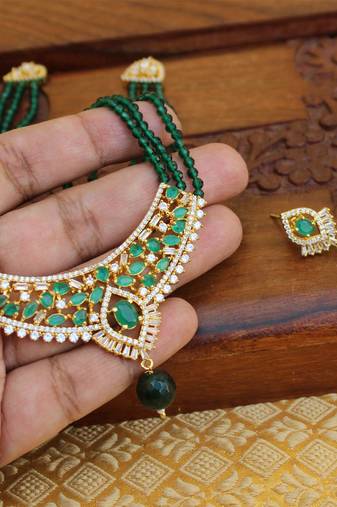 Gold platted beads necklace set