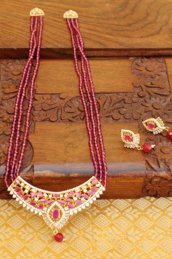 Gold platted beads necklace set