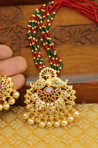 Gold platted peacock beads necklace set