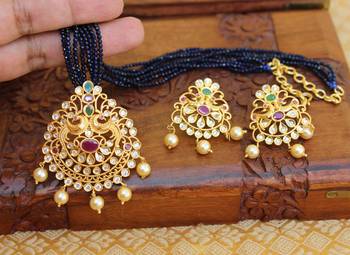 Gold platted peacock beads necklace set 1
