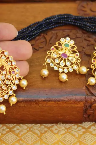 Gold platted peacock beads necklace set