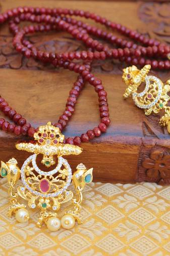 Gold platted elephant beads necklace set
