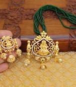 Gold platted lakshmi beads necklace set