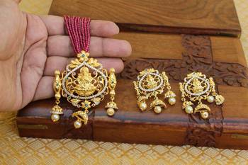Gold platted lakshmi beads necklace set 2