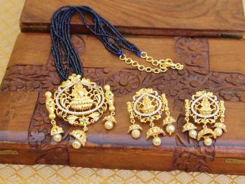 Gold platted lakshmi beads necklace set 3