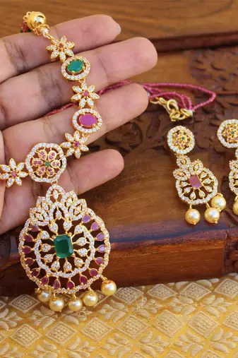 Gold platted beads necklace set