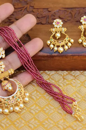 Gold platted beads necklace set