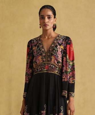 Black floral print dress 5