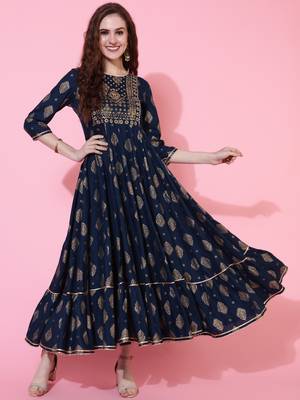 Gulmohar jaipur rayon calf length length printed flared 3/4 sleeve round kurta 2