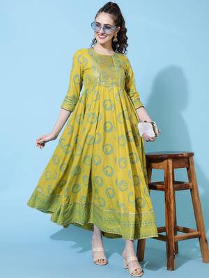 Gulmohar jaipur rayon ankle length printed flared 3/4  sleeves round neck kurta 2