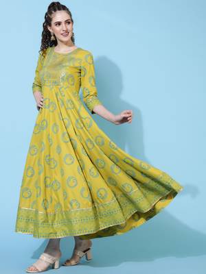 Gulmohar jaipur rayon ankle length printed flared 3/4  sleeves round neck kurta 3