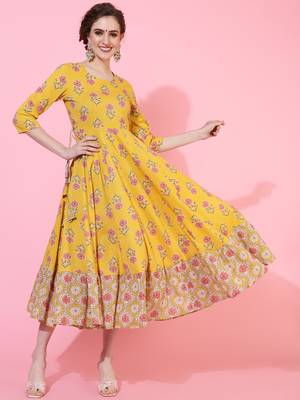 Gulmohar jaipur cotton calf length printed flared 3/4  sleeves round neck kurta 2