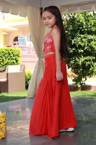 Love & light lehenga set