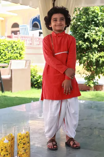 Om sweet om kurta & dhoti