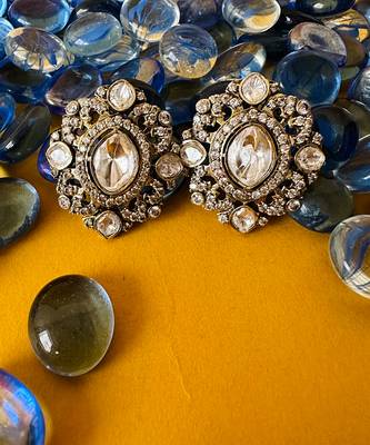 Masbah studs 1