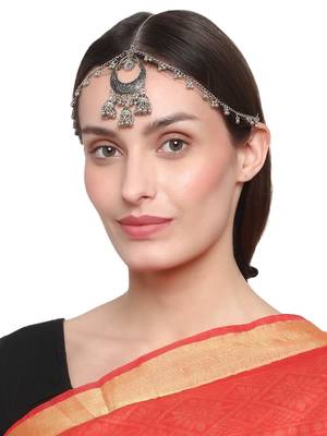 Black Oxidised Maang Teeka 1