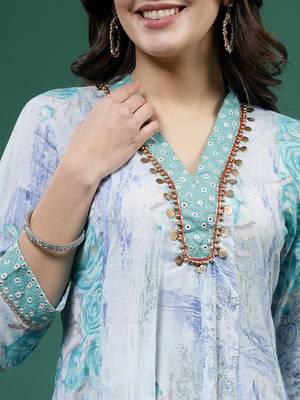 Women blue color printed anarkali kurta 4