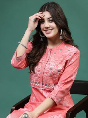 Women white  color thread work printed kurta 3