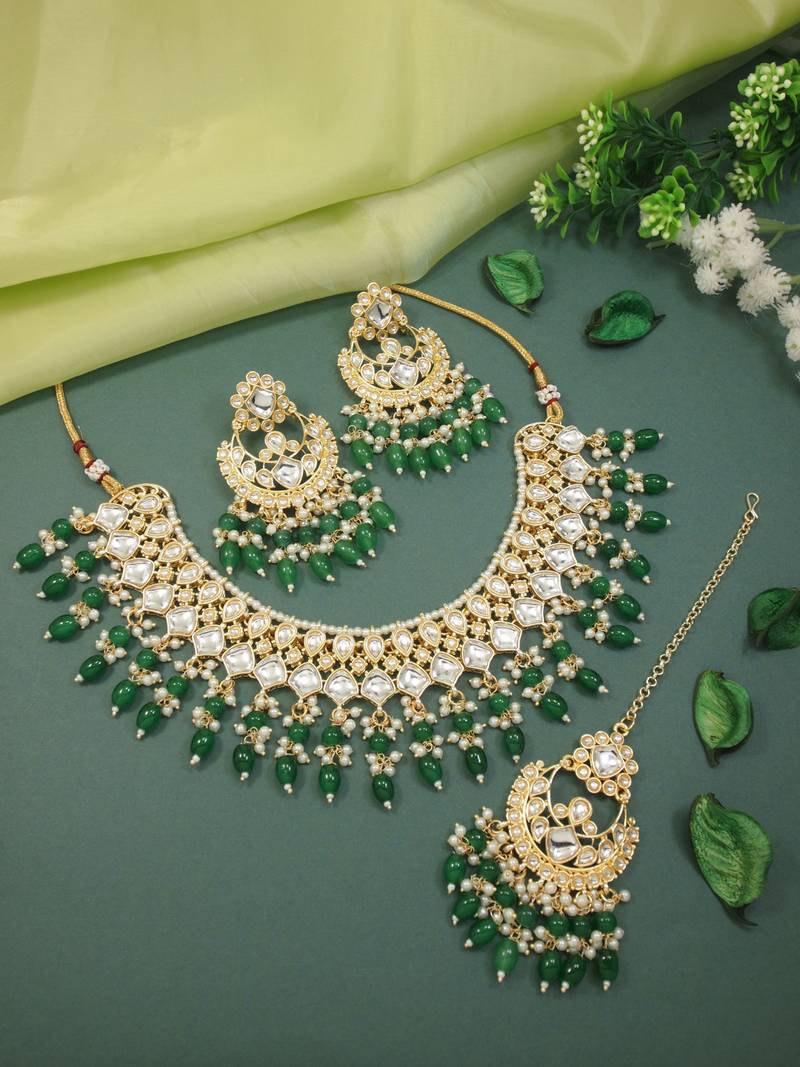 gold plated traditional kundan pearl choker necklace jewellery with dangle earrings set