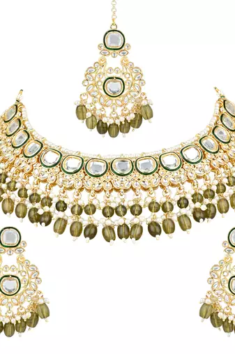 gold plated traditional kundan pearl choker necklace jewellery with dangle earrings set